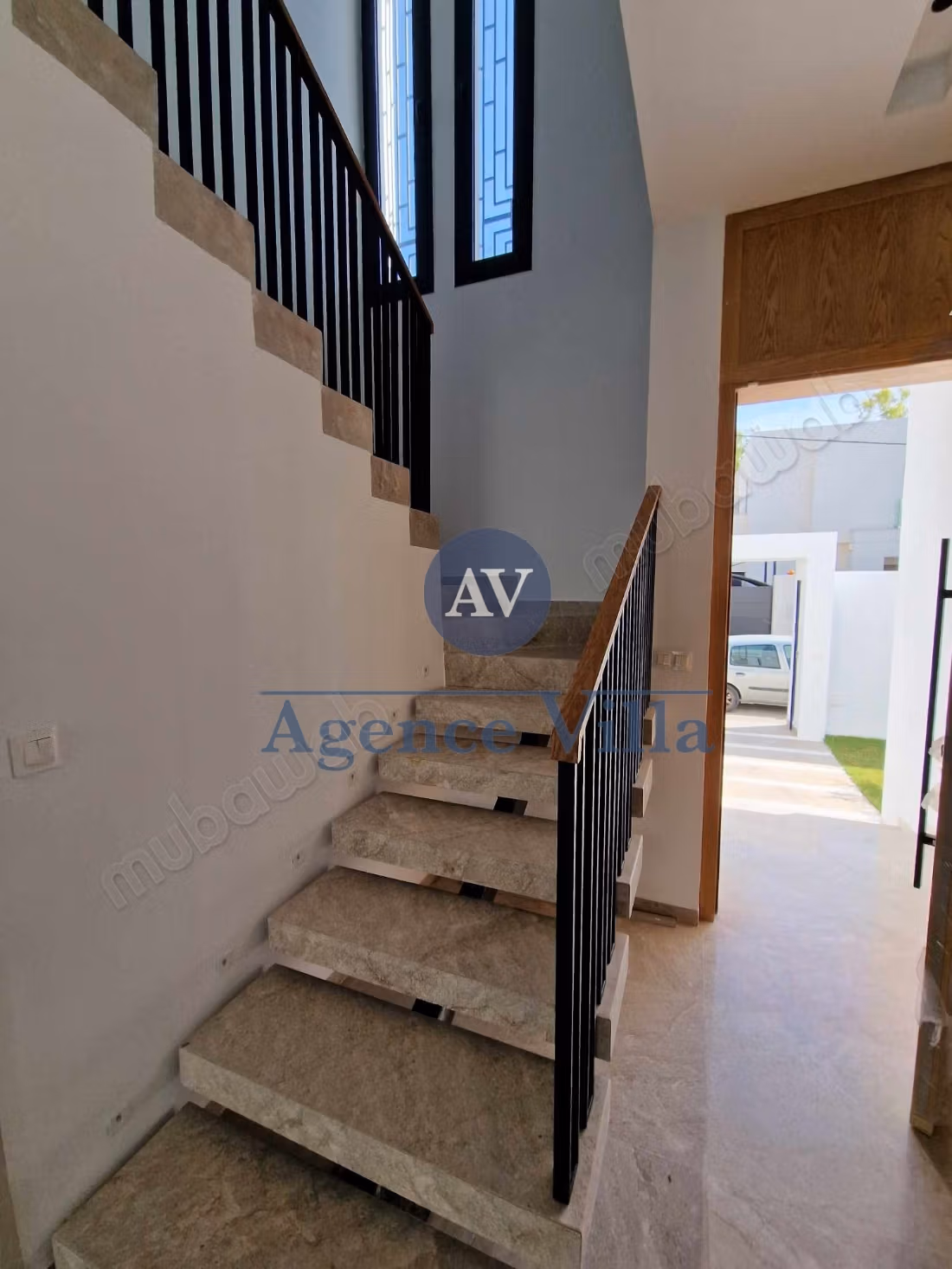 Villa a Cartagine s4 con piscina e giardino