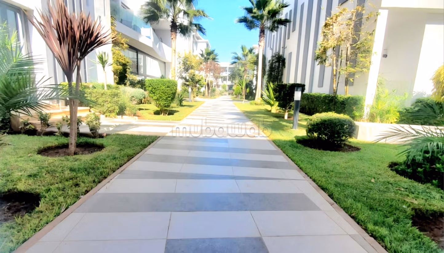 À vendre bel appartement à Darbouazza