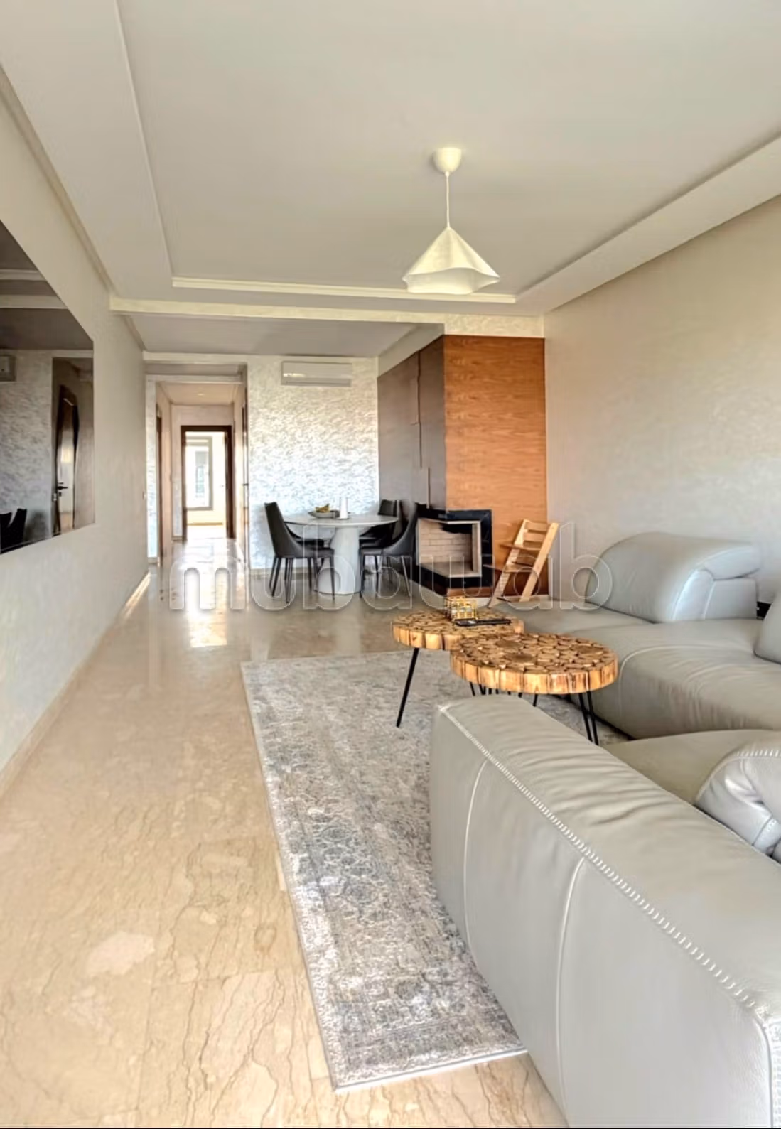 À vendre bel appartement à Darbouazza