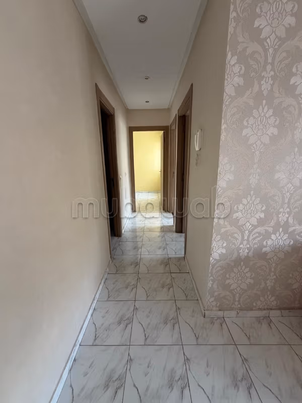 Apparemment à vendre