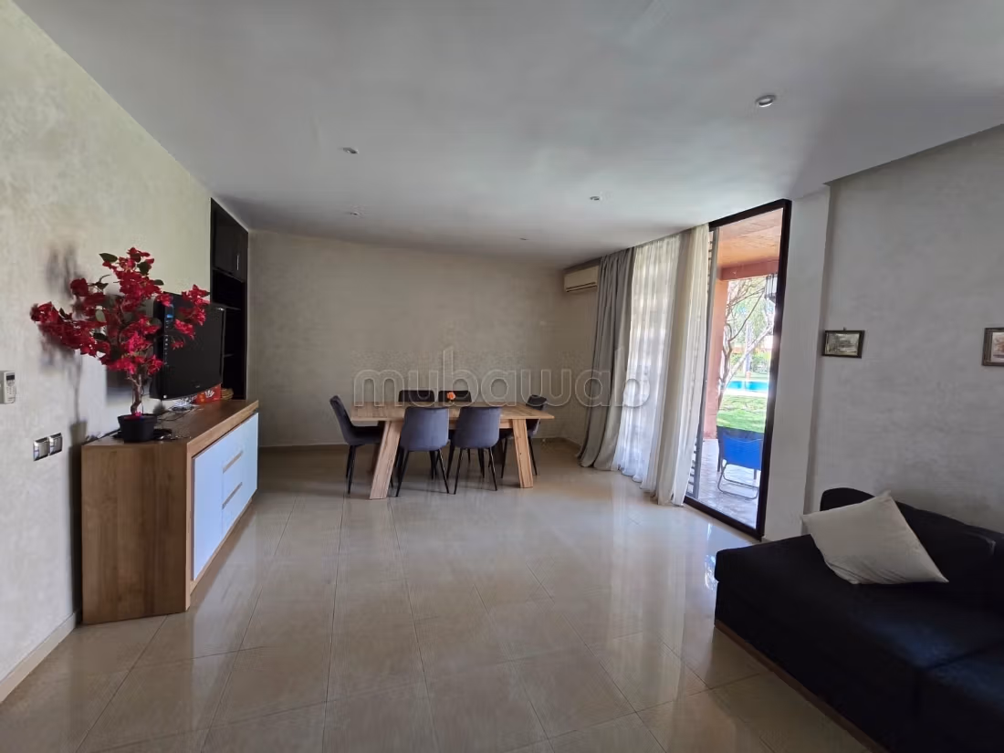 Location d'un appartement à Agdal. 
1 chambre. 
Bien meublé — 6