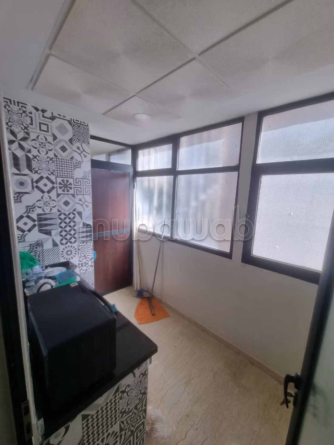 Ufficio in Affitto Abdelmoumen Tramway e Parcheggio