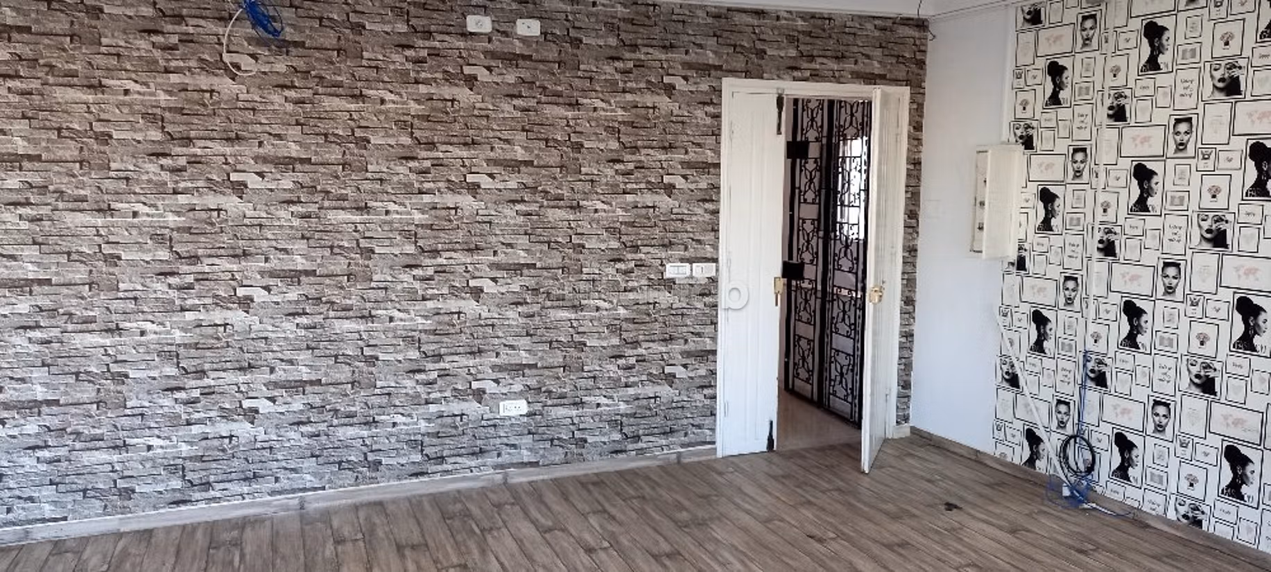Bureaux à louer. Superficie 65 m²