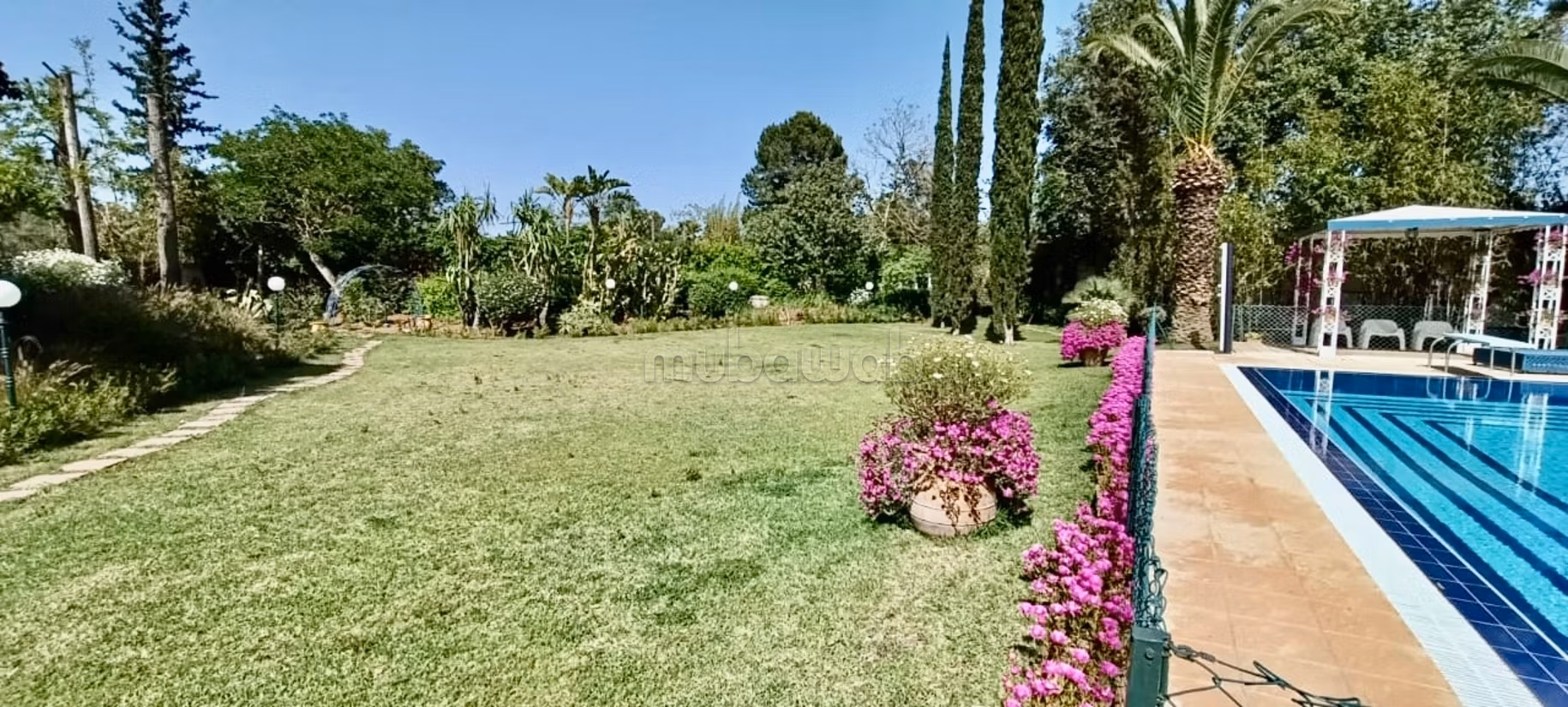 Villa eccezionale vuota in affitto a El Menzeh