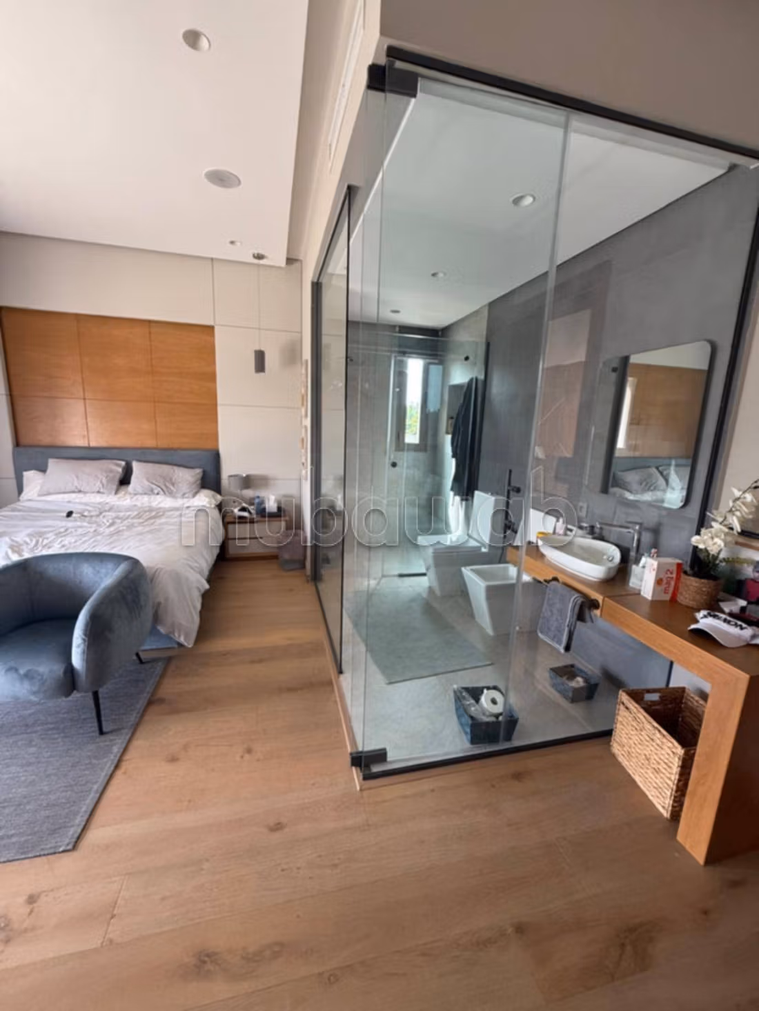Belle villa à vendre à Tanger au Mont Grand avec 4 magnifiques chambres. Meublé