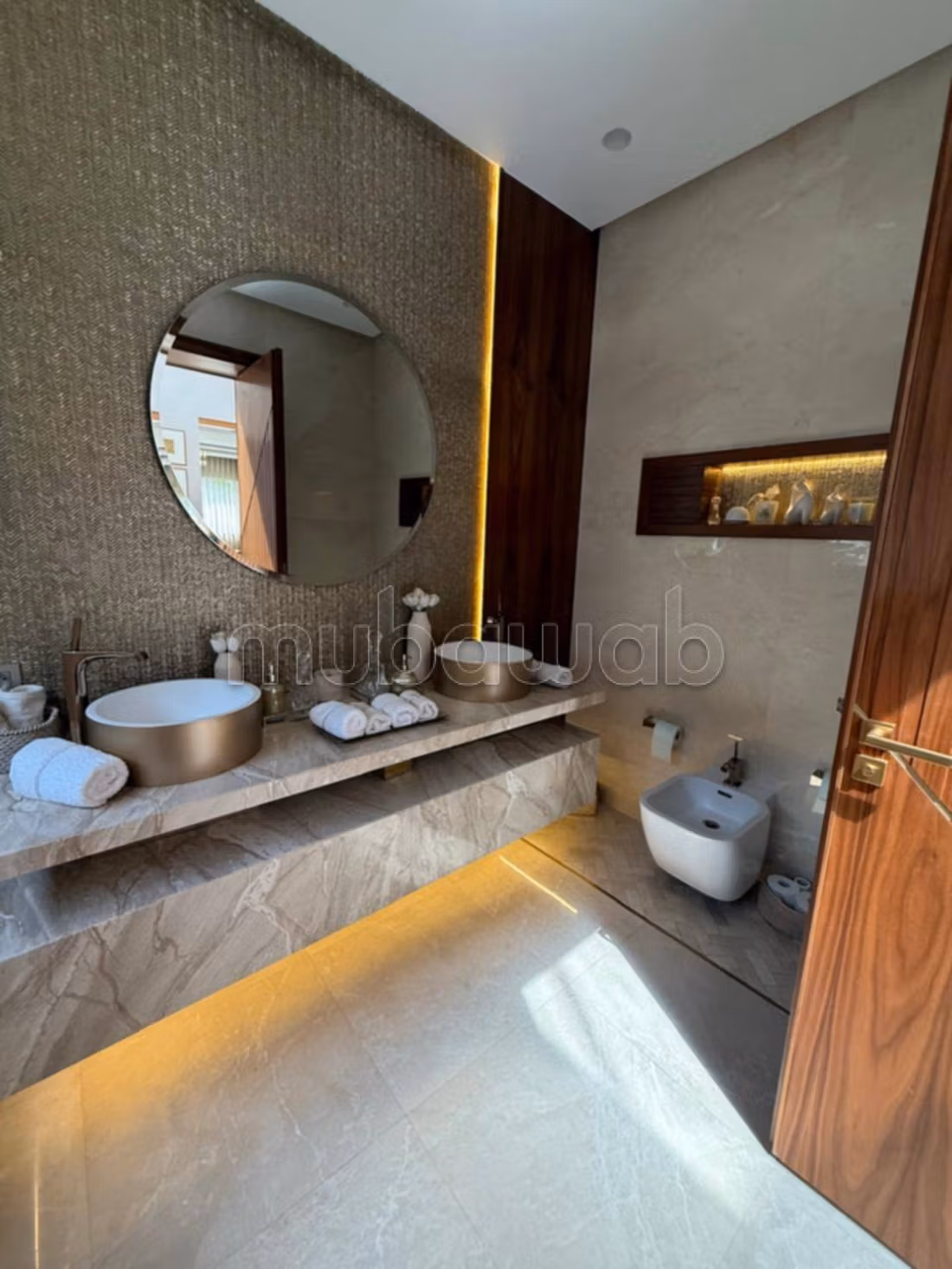 Belle villa à vendre à Tanger au Mont Grand avec 4 magnifiques chambres. Meublé