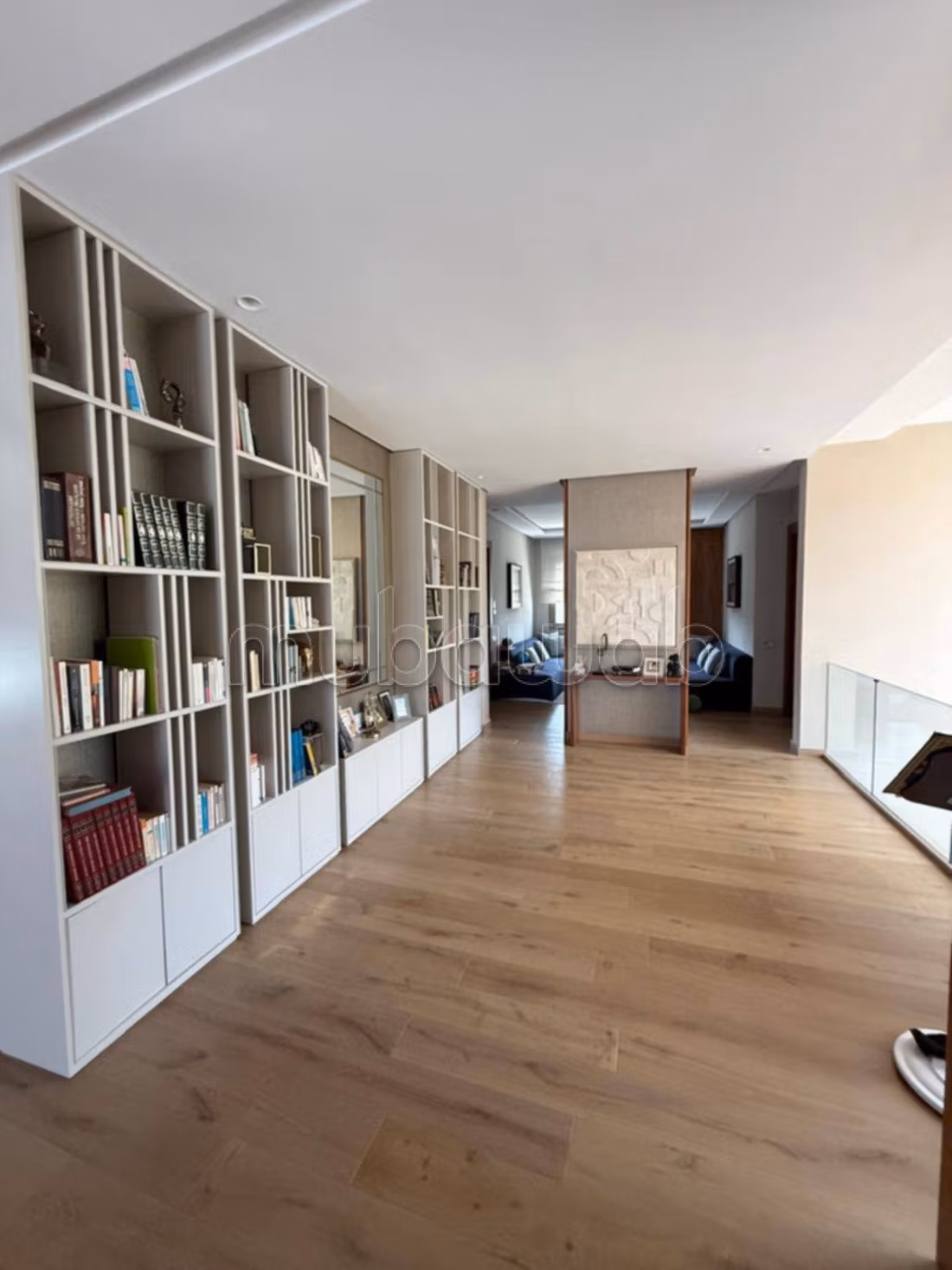 Belle villa à vendre à Tanger au Mont Grand avec 4 magnifiques chambres. Meublé