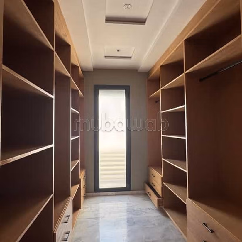 Villa in Affitto di 439.0 m² a Dar Bouazza, Tamaris1