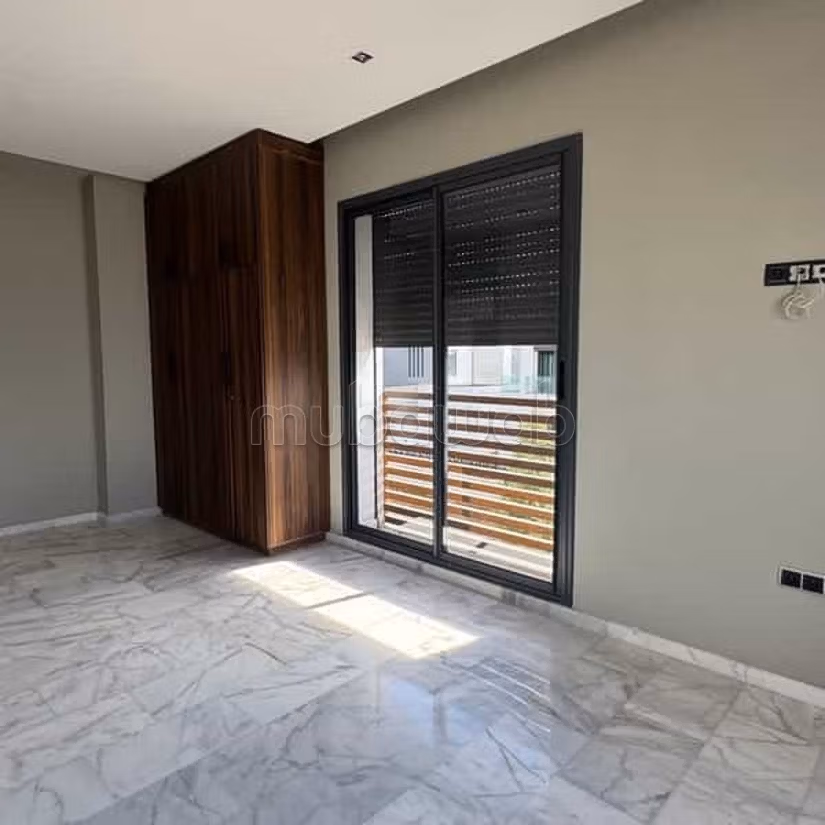 Villa in Affitto di 439.0 m² a Dar Bouazza, Tamaris1