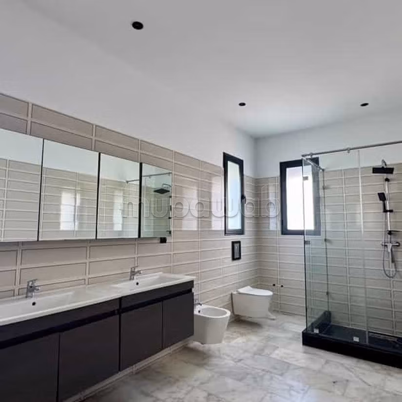 Villa in Affitto di 439.0 m² a Dar Bouazza, Tamaris1