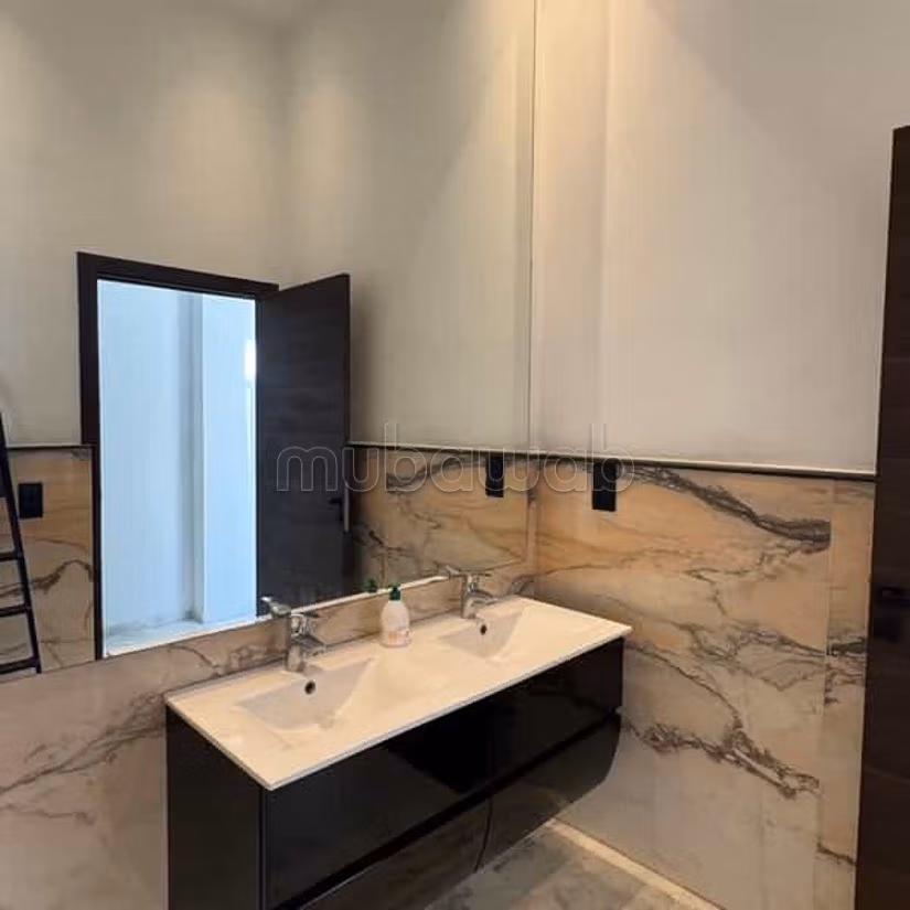 Villa in Affitto di 439.0 m² a Dar Bouazza, Tamaris1