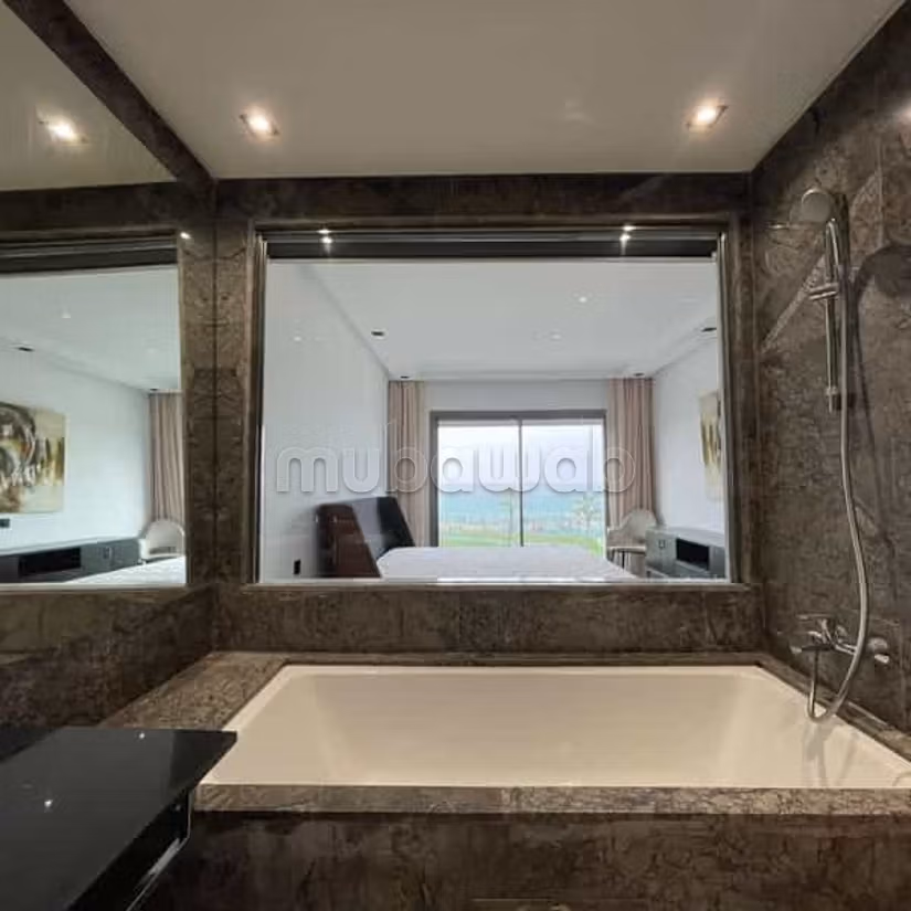 Appartamento in Affitto di 185.0 m² a Casablanca, Bourgogne Anfa