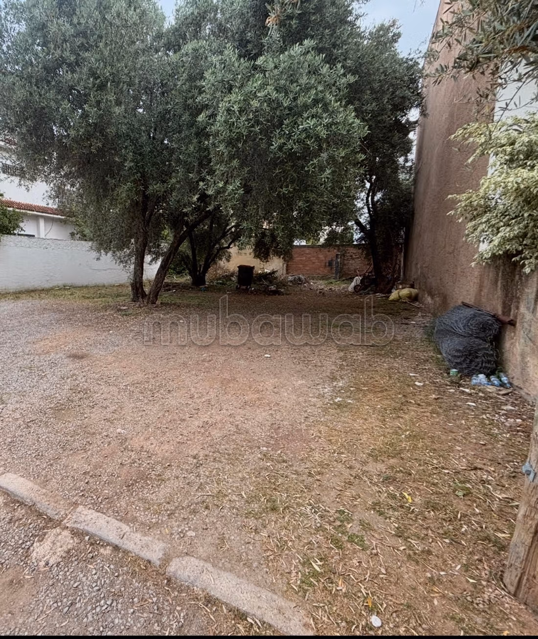 Raro: Terreno per villa di alto standing di 296 m²