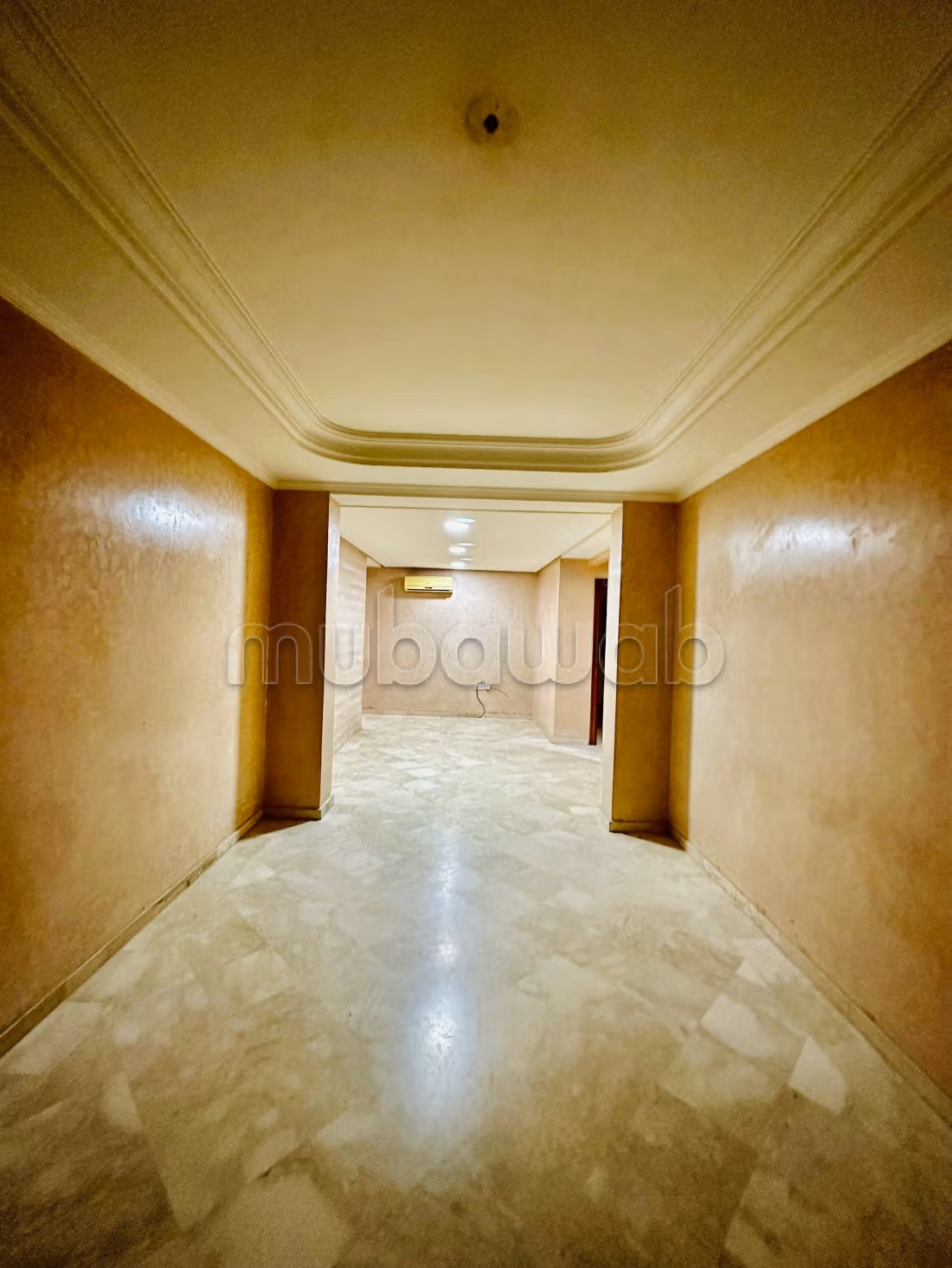 Location d'un appartement à Guéliz. 2 chambres agréables. Antenne parabolique et Porte blindée — 4