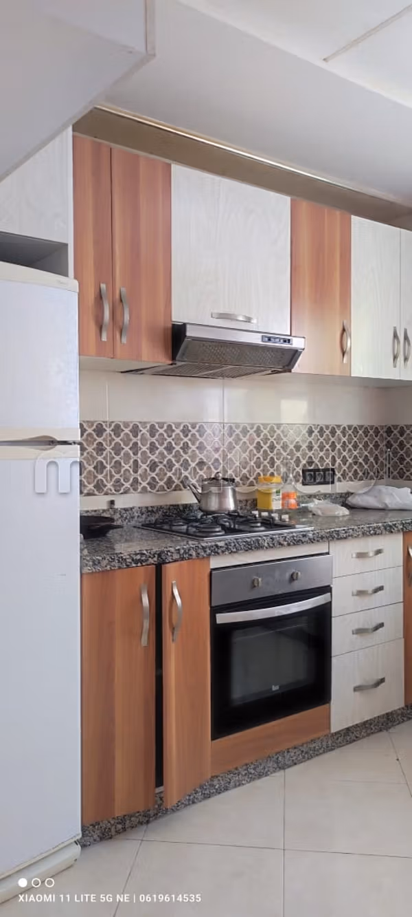 Appartement à vendre à Hay Hassani. Superficie 88 m². Bien meublé