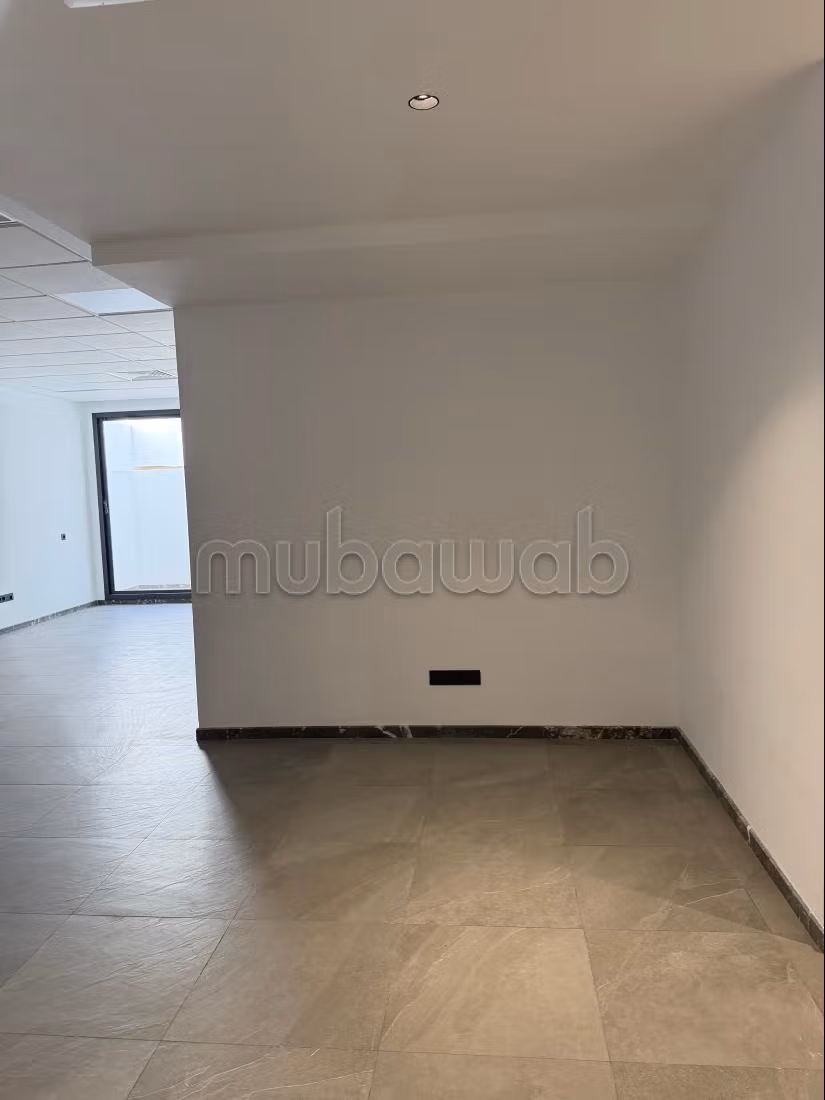 Ufficio Nuovo in Affitto