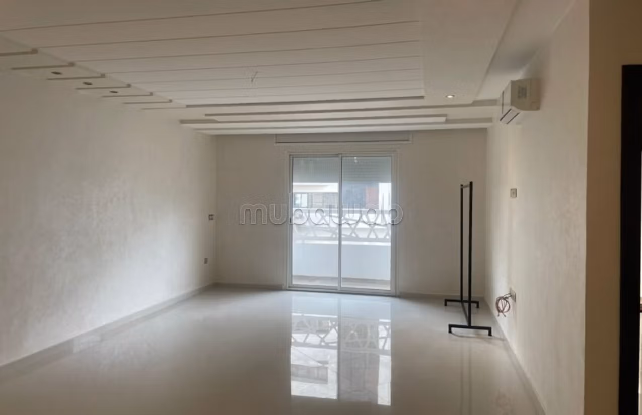 Spacieux appartement a Tanger a vendre avec place garage titré surface 128 m² – quartier administratif