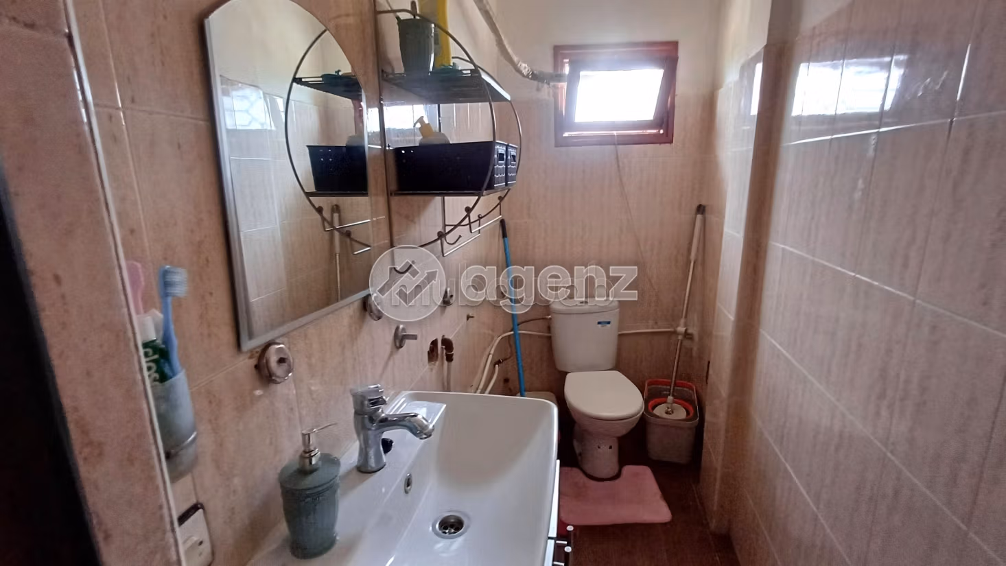 Appartamento in vendita di 128 m², 3 camere Complesso Saramito Meknès