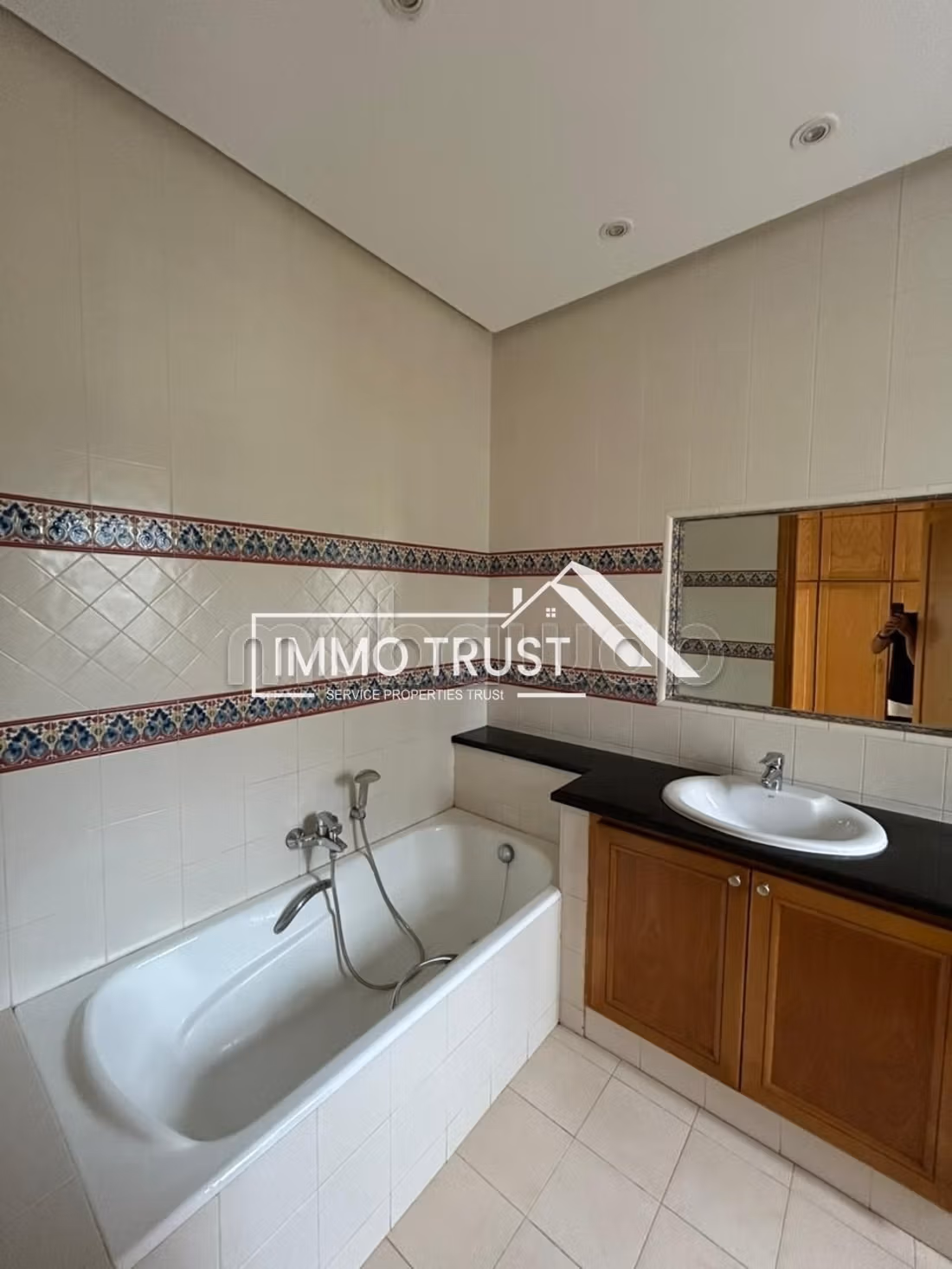 Villa S4 con giardino e piscina a Gammarth