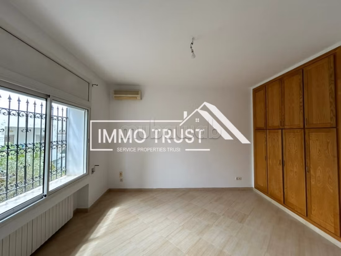 Villa S4 con giardino e piscina a Gammarth