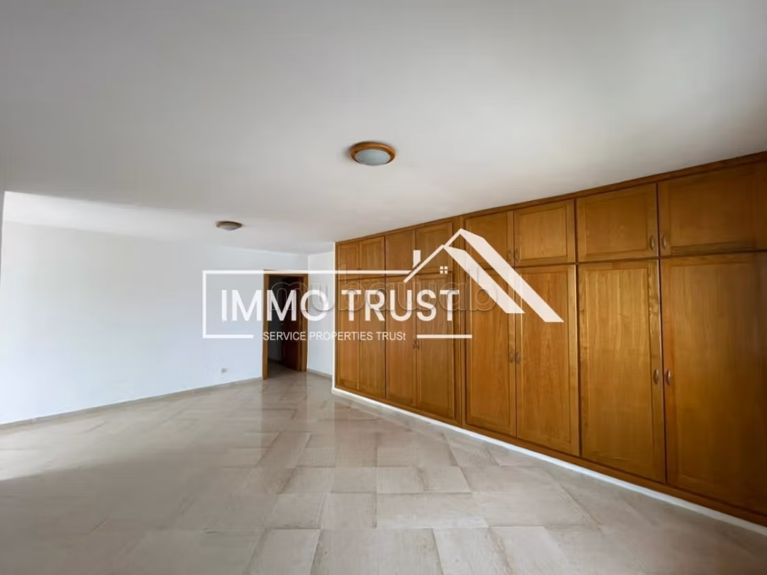 Villa S4 con giardino e piscina a Gammarth