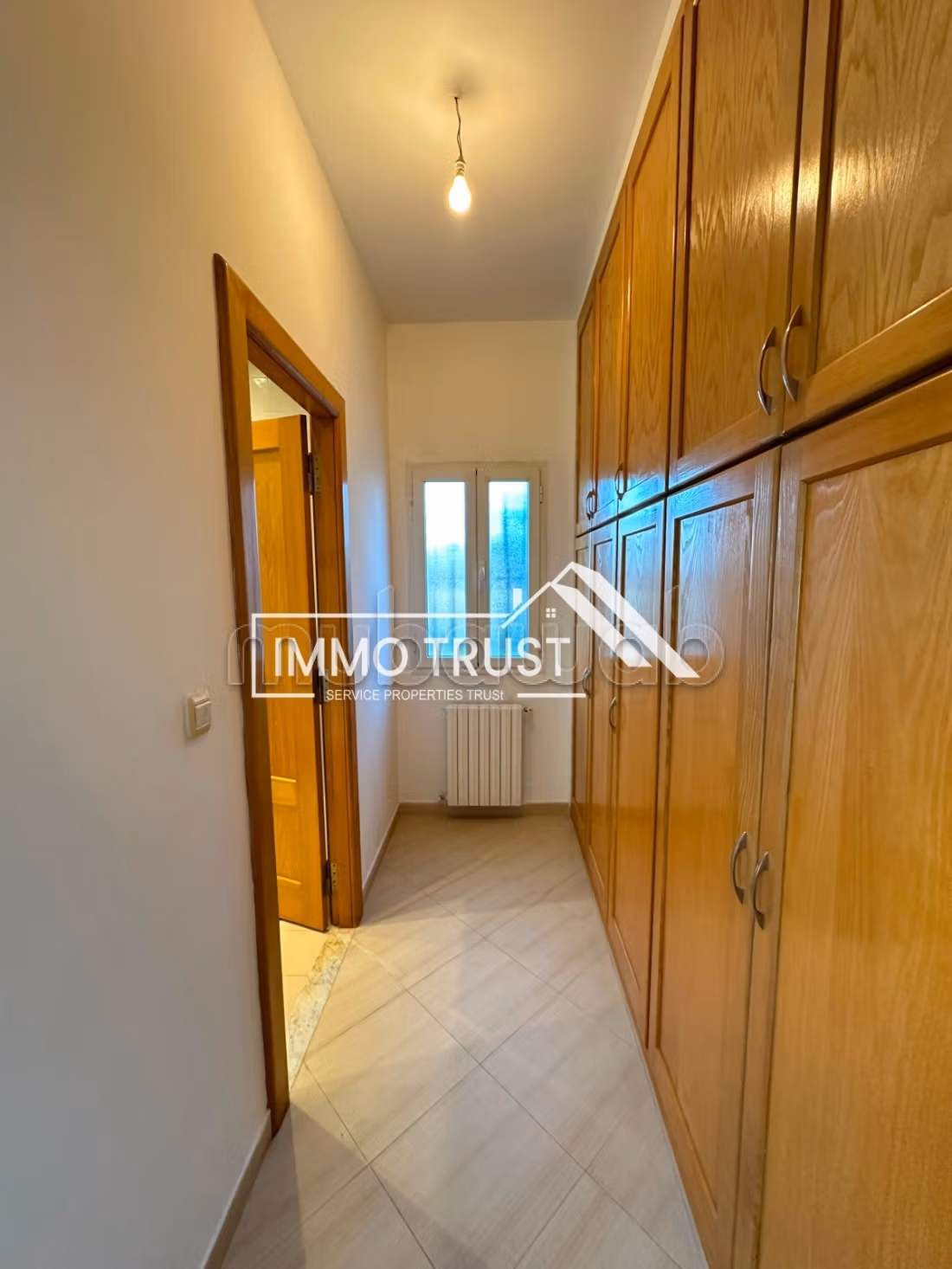 Villa S4 avec jardin et piscine à Gammarth