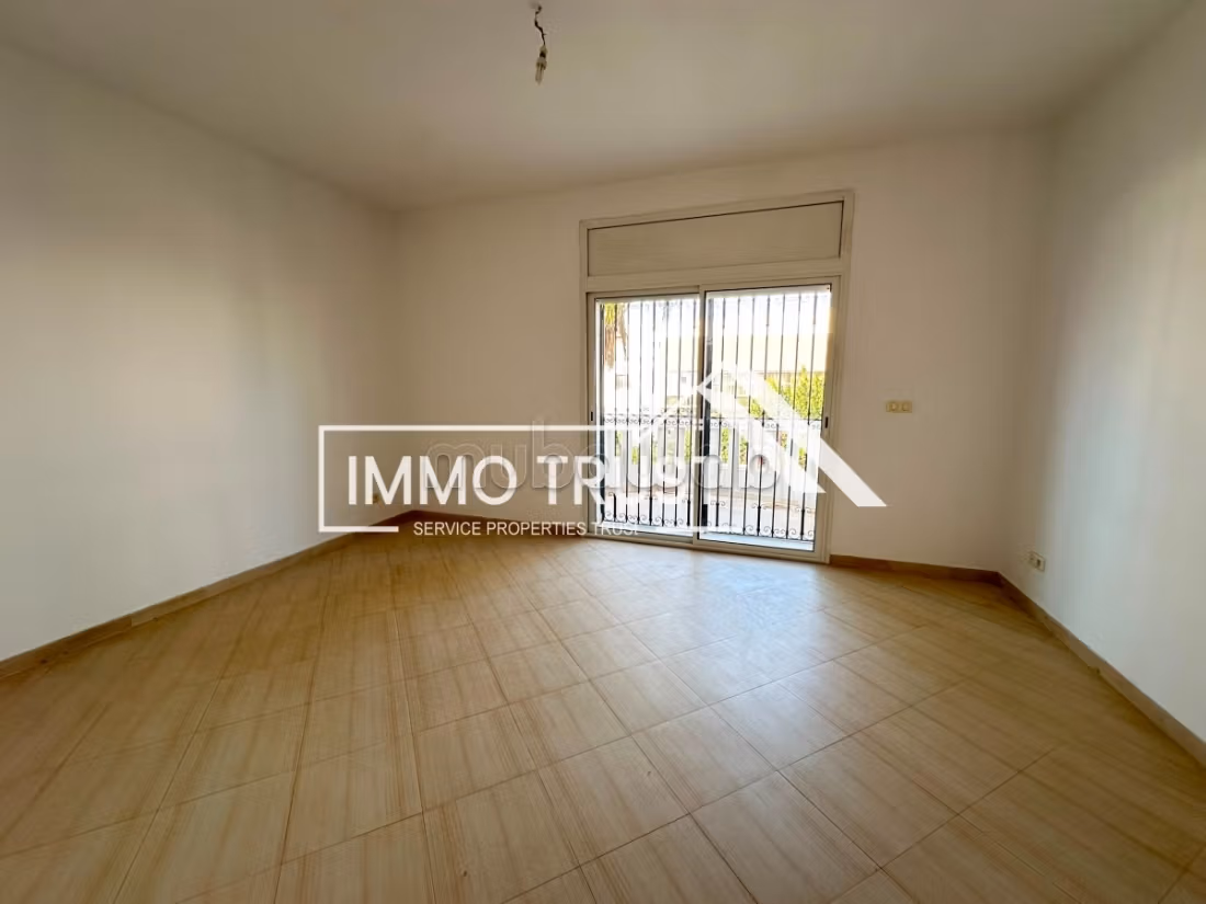 Villa S4 avec jardin et piscine à Gammarth