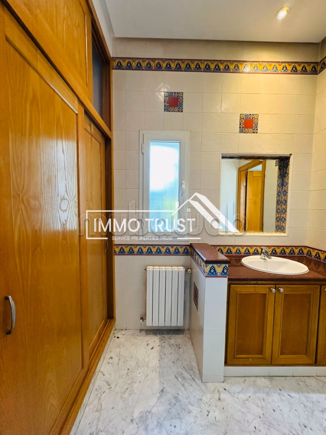 Villa S4 avec jardin et piscine à Gammarth