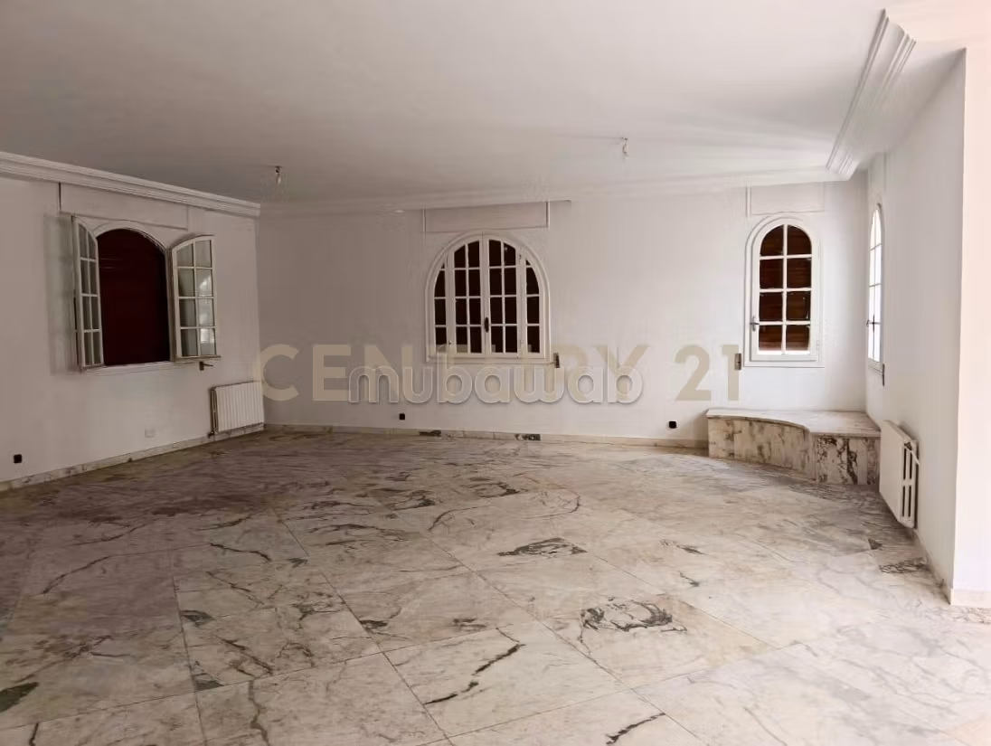 À vendre villa avec piscine El Menzah 5