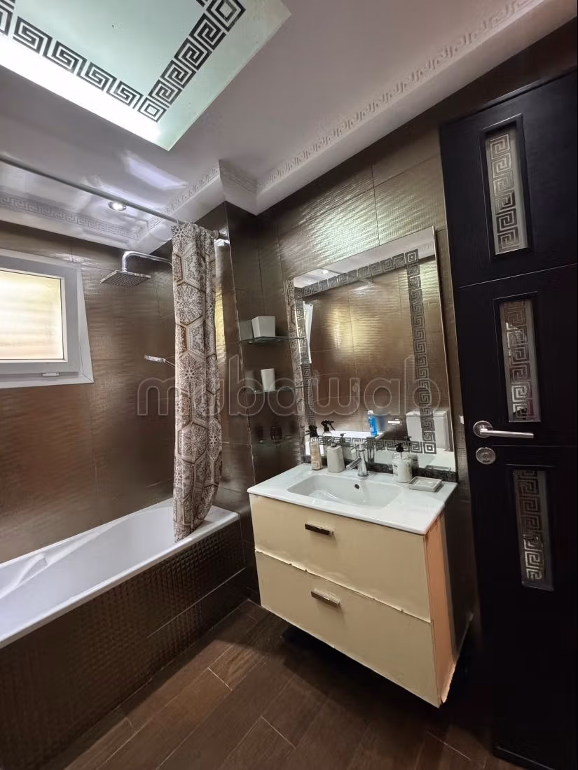 Magnifique appartement à louer complexe jbel kbir — 5