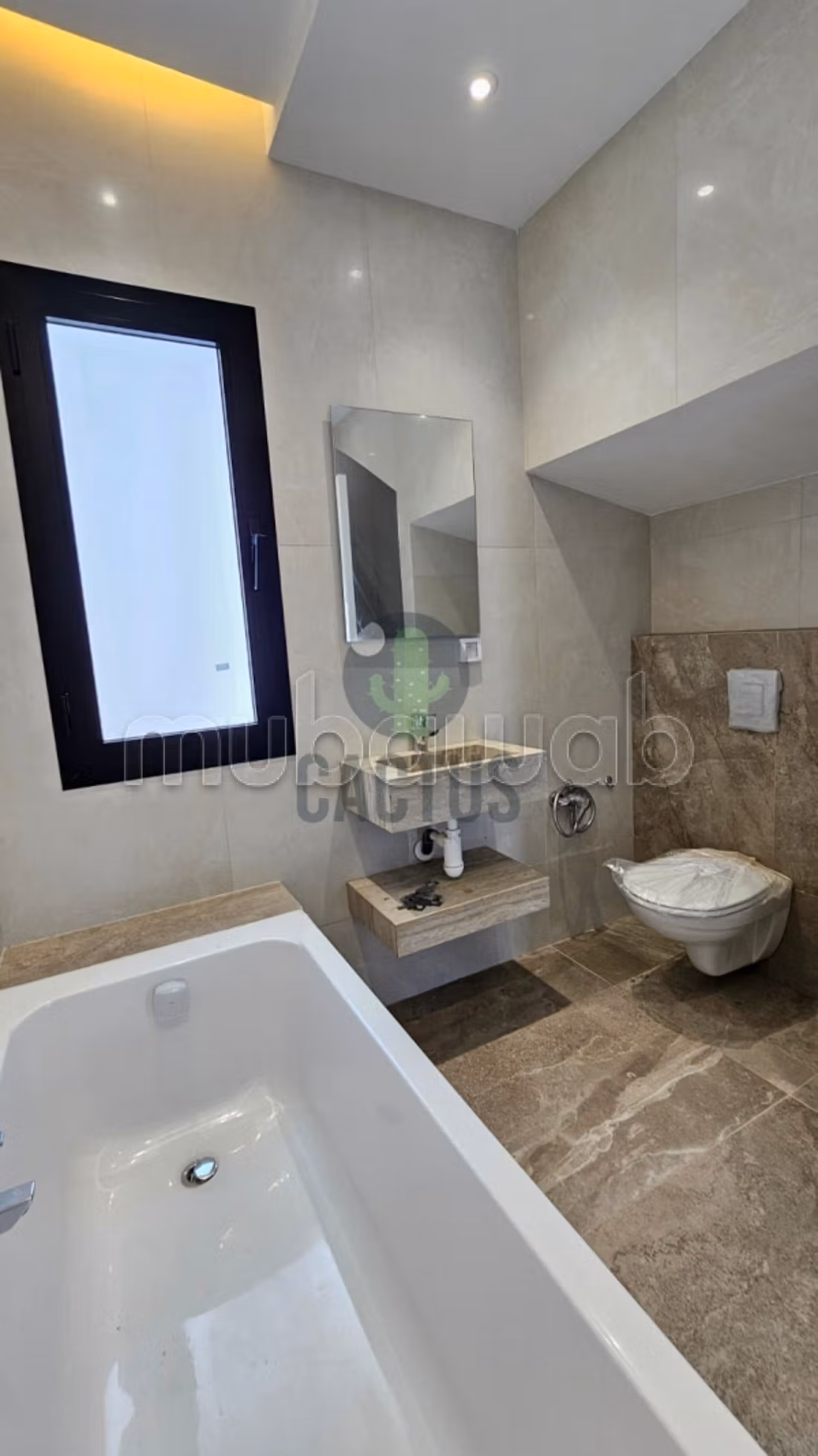 For Sale Villa with Pool in Cité Diamonds Hamma