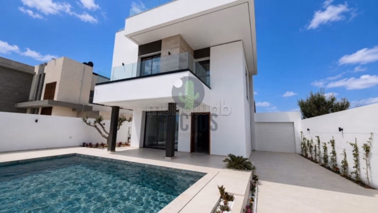 For Sale Villa with Pool in Cité Diamonds Hamma