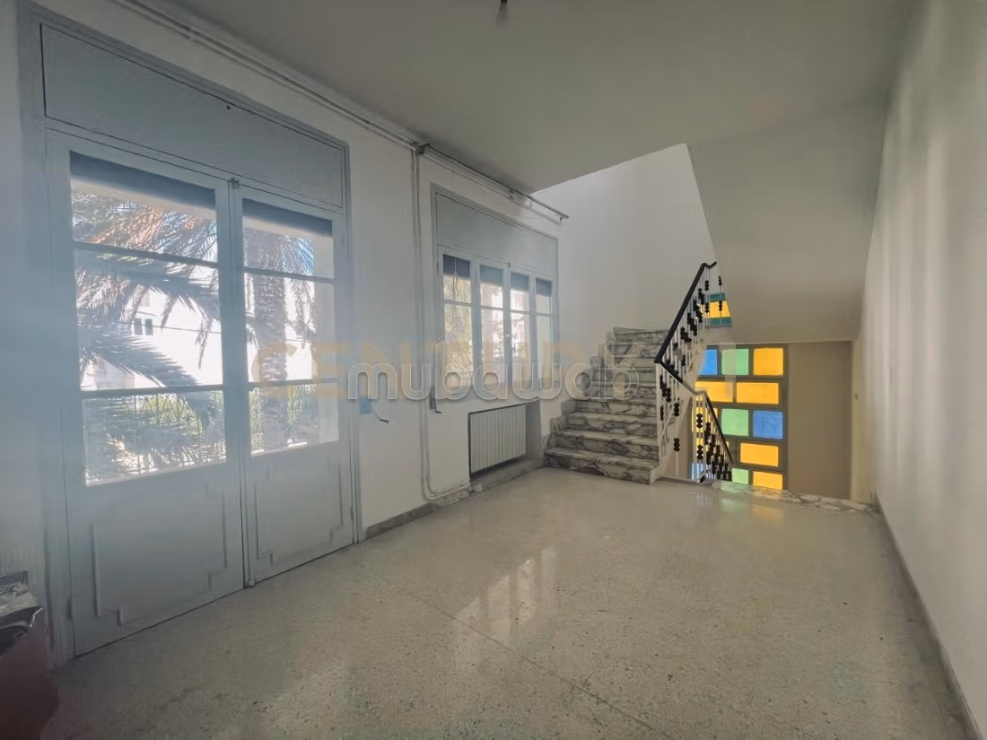 A vendre une villa s5 à Menzah 5