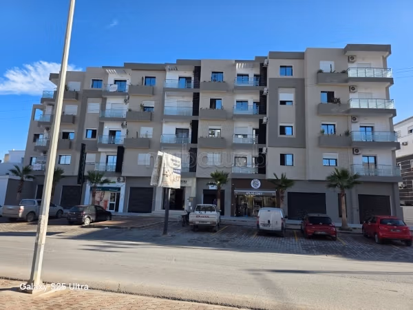 Appartamento S1 HST in affitto a Boumhel El Bassatine