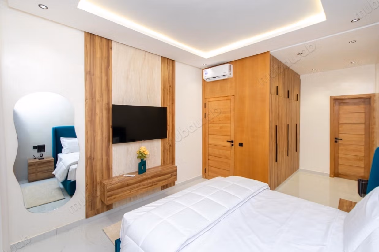 In vendita progetto villa nuova finita di 4 camere da letto e anche tipo 3 suite e 3 bagni con piscina privata a 10 minuti dall'aeroporto e 20 minuti dal centro di Marrakech