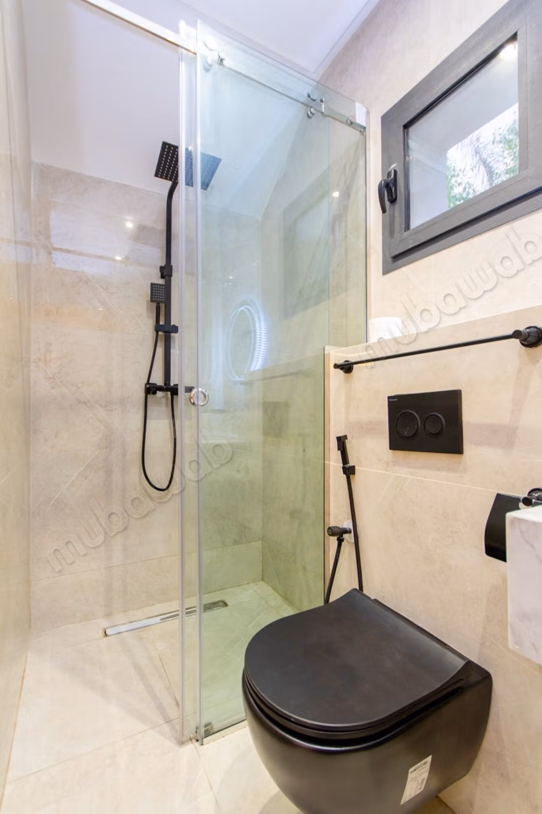 In vendita progetto villa nuova finita di 4 camere da letto e anche tipo 3 suite e 3 bagni con piscina privata a 10 minuti dall'aeroporto e 20 minuti dal centro di Marrakech