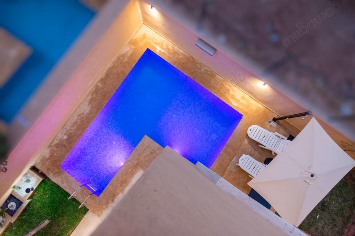 Te koop nieuw gebouw project villa van 4 slaapkamers en ook type 3 suites en 3 badkamers met een privézwembad op 10 minuten van de luchthaven en 20 minuten van het stadscentrum van Marrakech