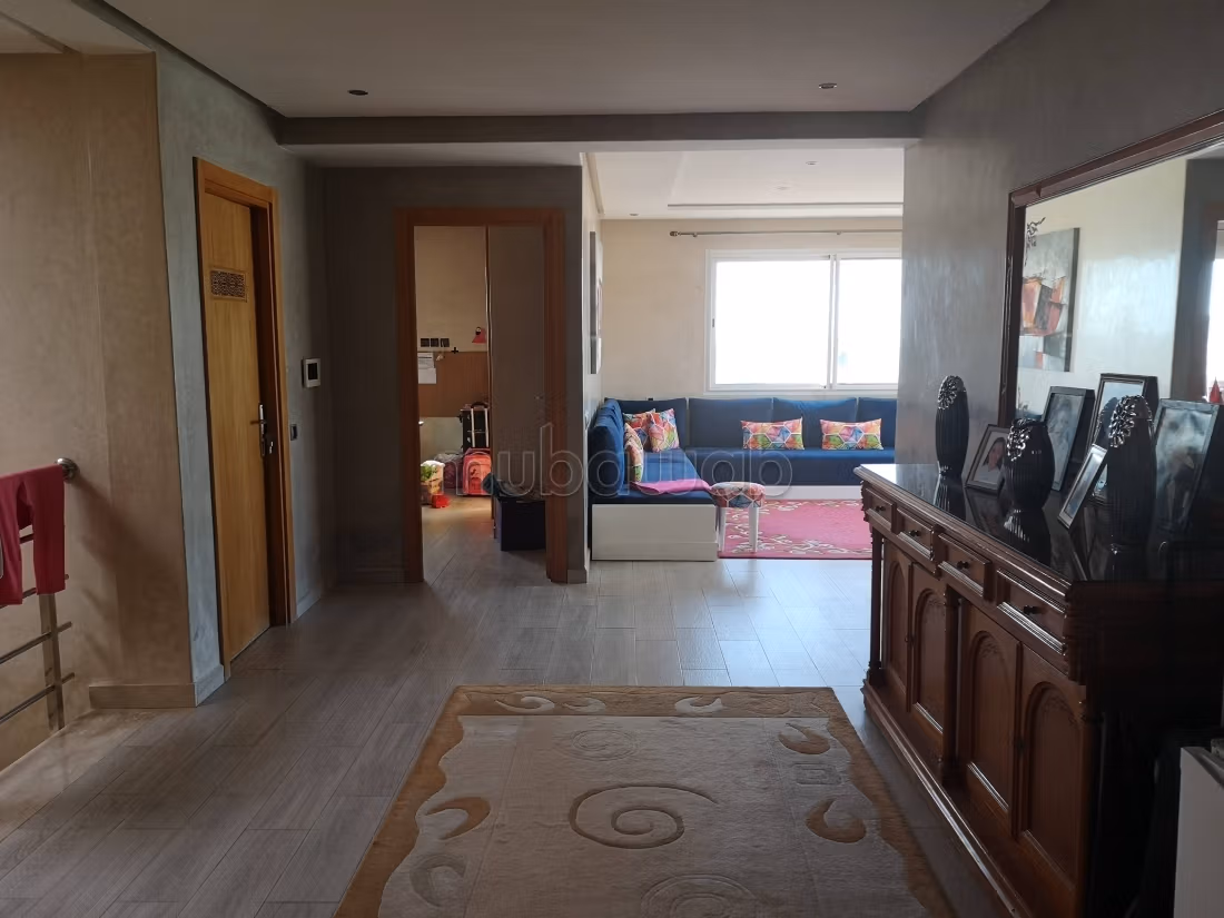 Anuncio para vender una villa