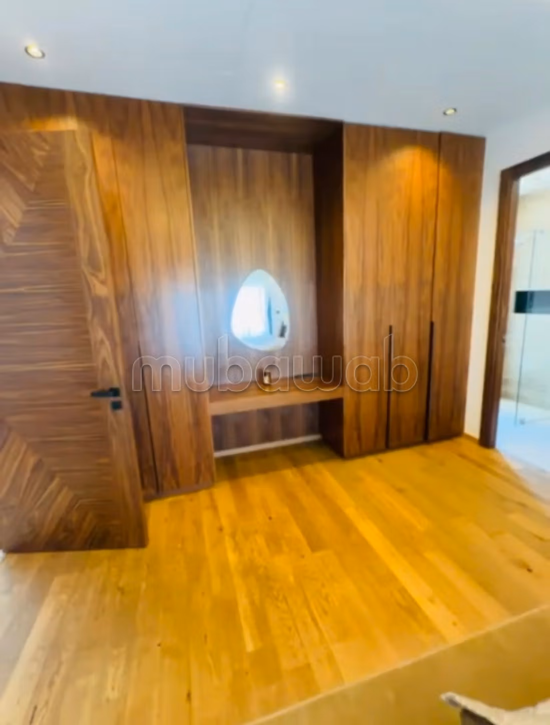 Magnifique villa à vendre à Avenue Mohamed 6, 
Surface totale 500m²