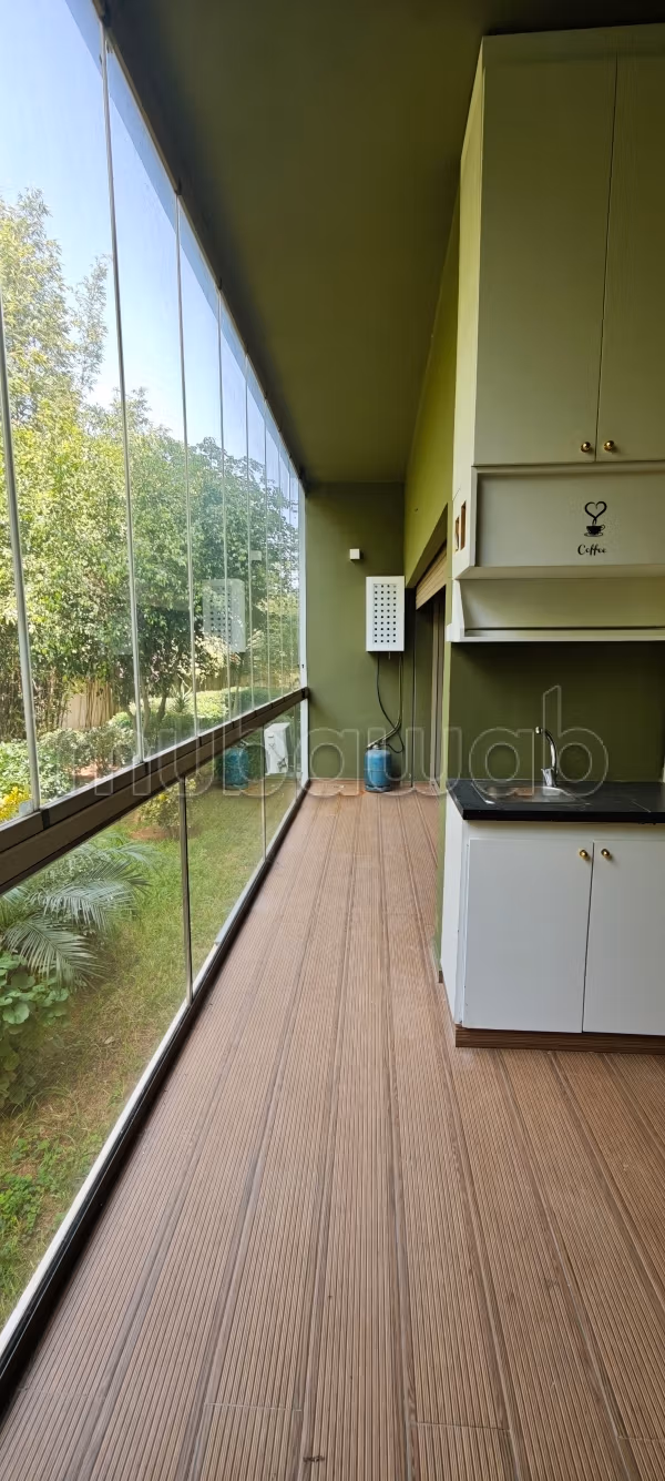 Rez de jardin rénové à louer – Hay Riad, Rabat – 240 m²