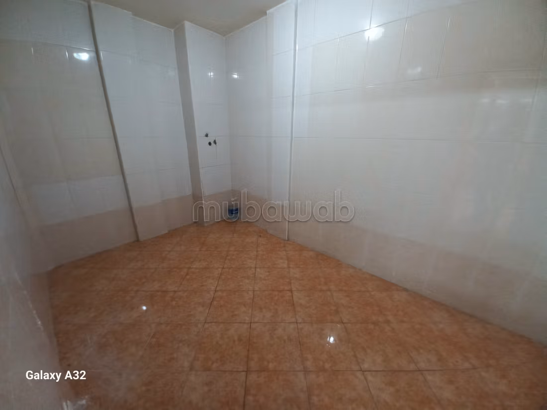Se vende villa de lujo. 3 dormitorios. Terraza y jardin