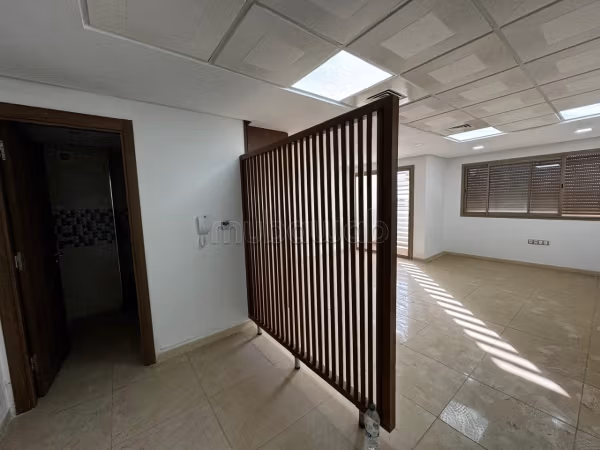 Plataforma de oficina de 60 m² en Bouskoura