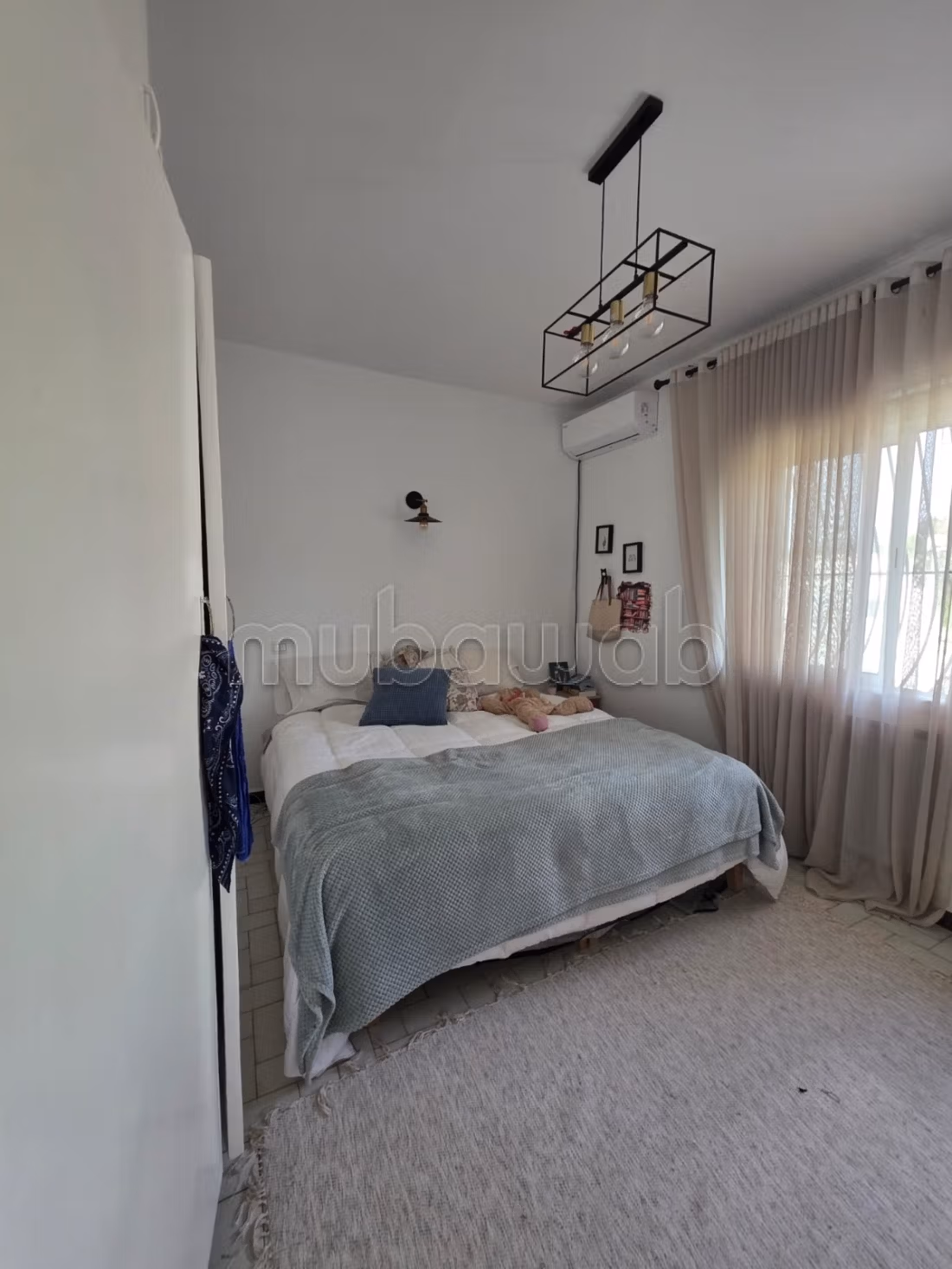 Bella villa vuota in affitto a Cil