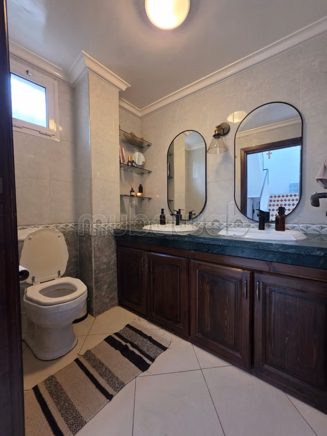 Bella villa vuota in affitto a Cil