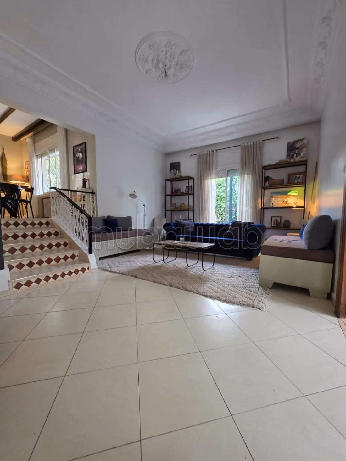 Bella villa vuota in affitto a Cil