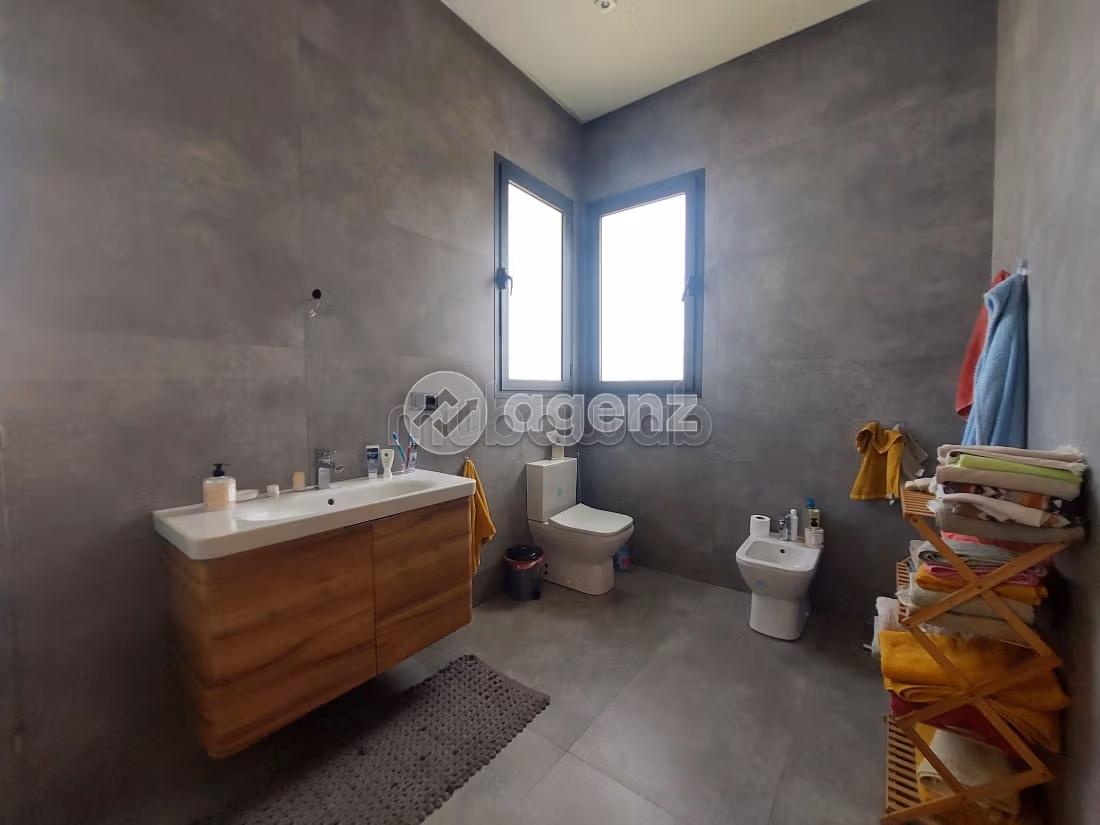 Villa in vendita 437 m², 4 camere Bouskoura Bouskoura