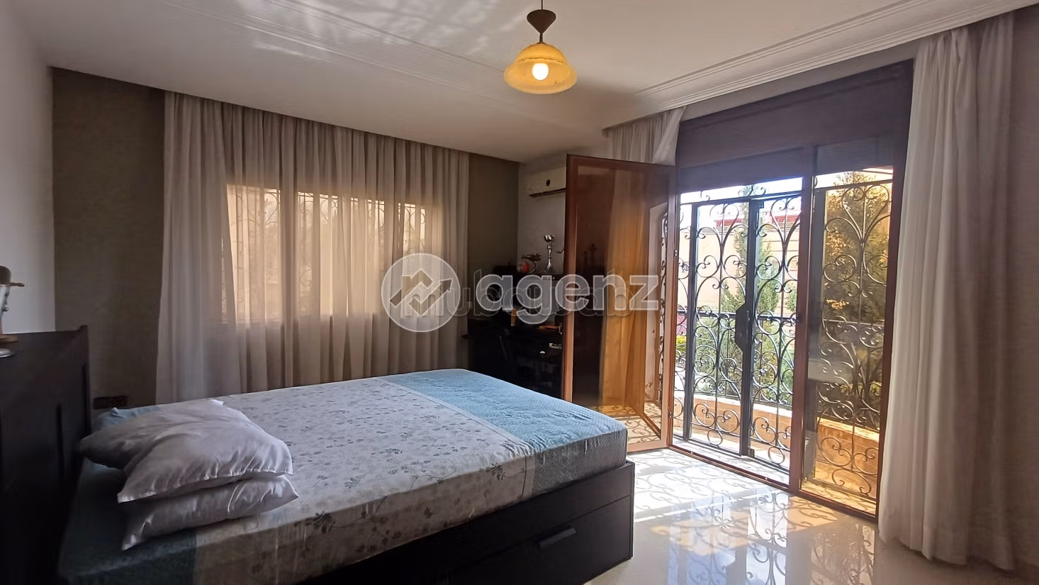 Villa à vendre 630 m², 5 chambres Sidi Maarouf Casablanca