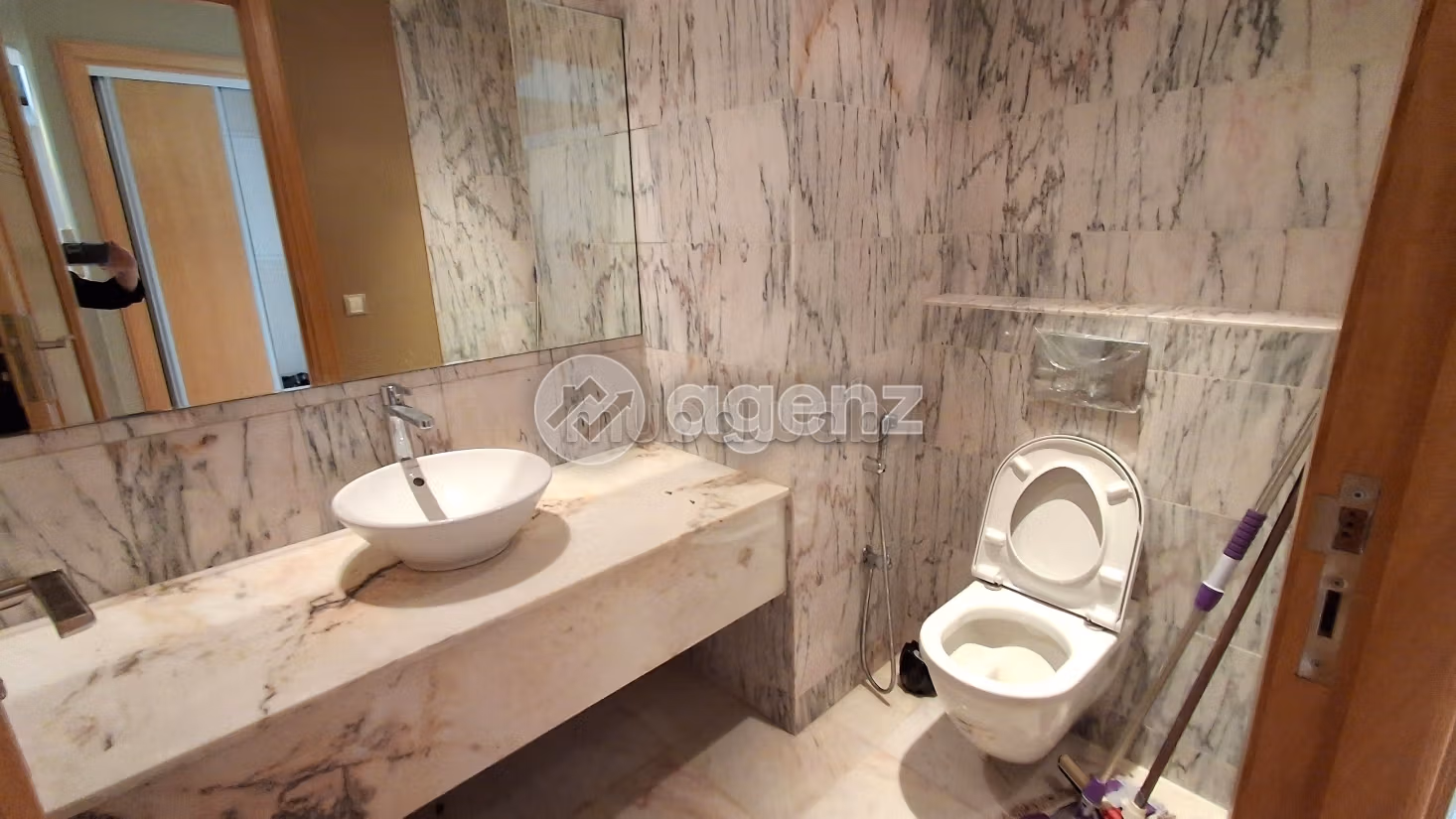 Duplex à vendre 306 m², 4 chambres Aéroport Mohammed V Bouskoura