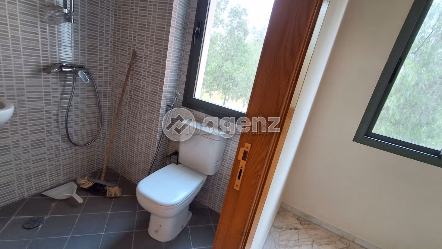 Duplex à vendre 306 m², 4 chambres Aéroport Mohammed V Bouskoura