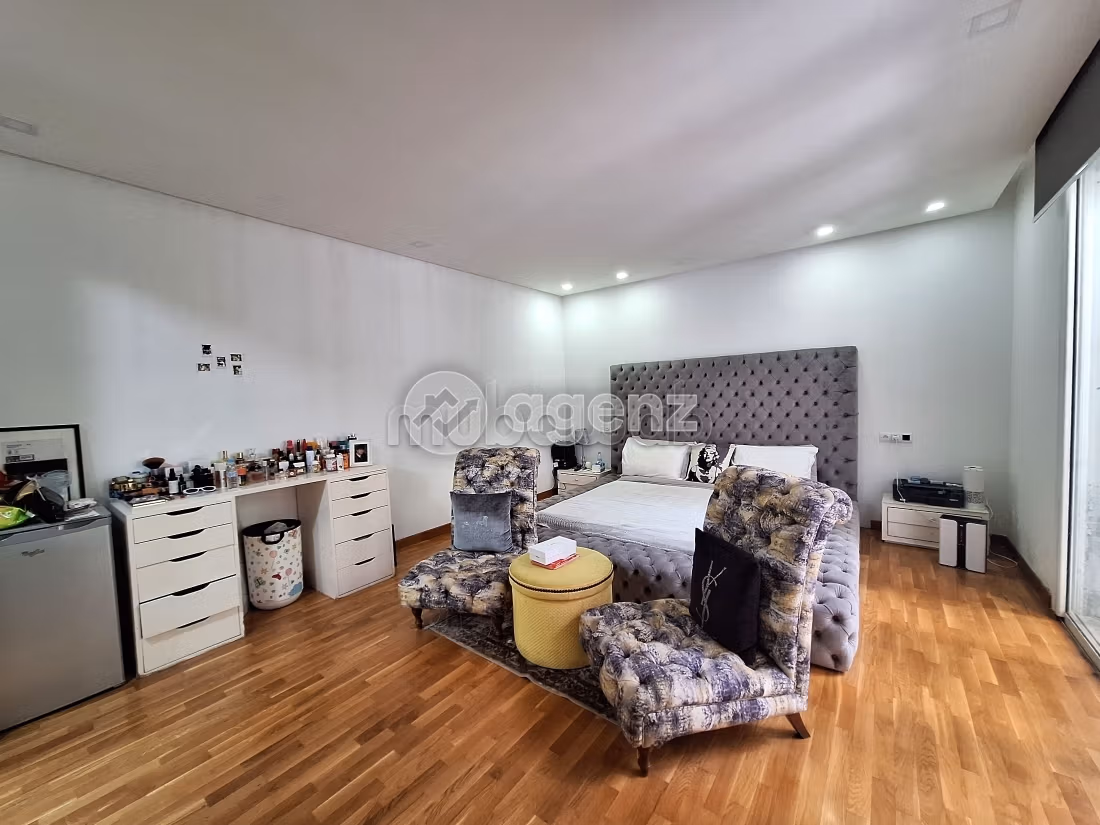 Appartement à vendre 247 m², 3 chambres Racine Casablanca — 5